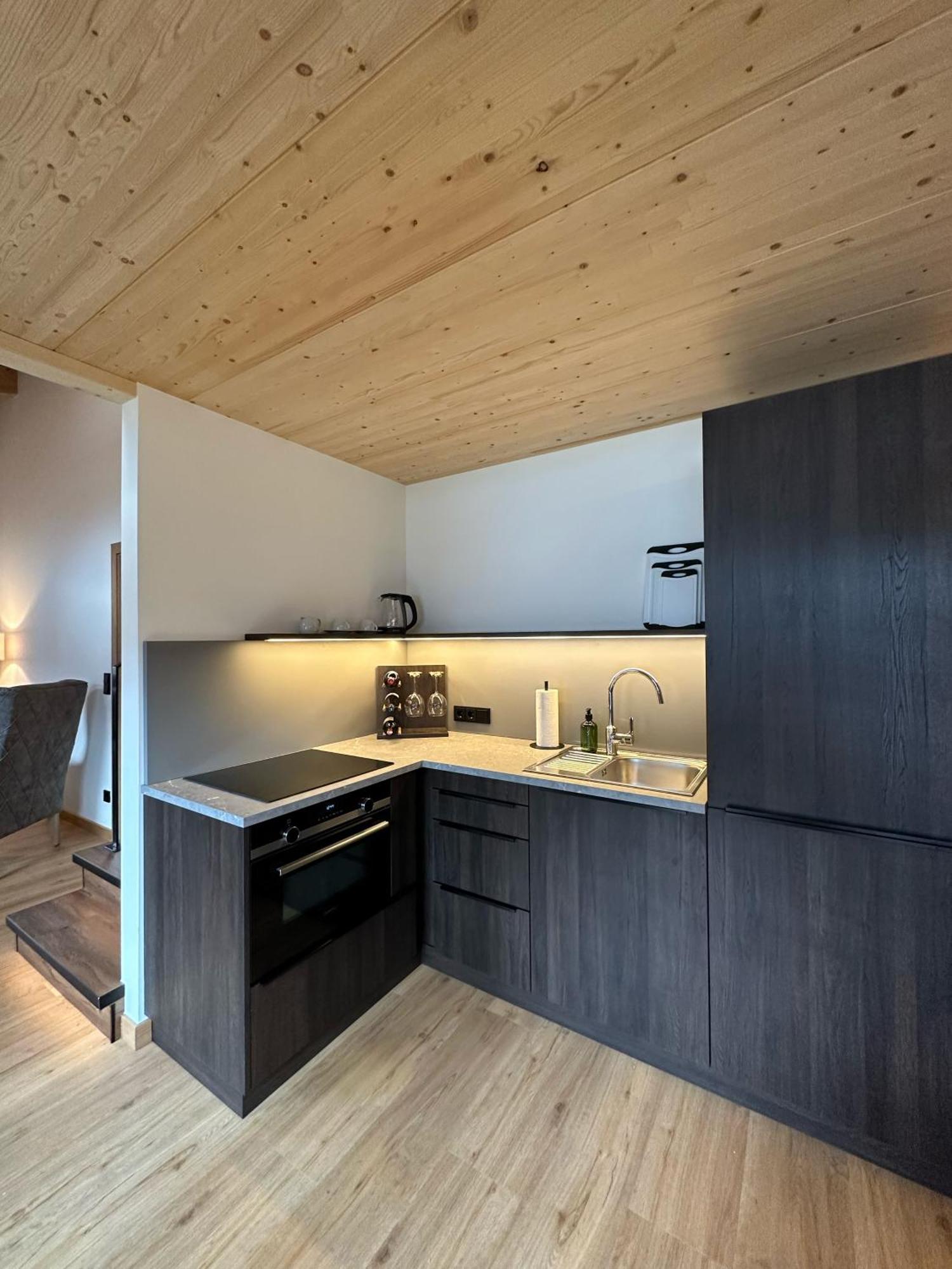 Pension Dorferwirt ブラームベルク・アム・ヴィルトコーゲル 部屋 写真